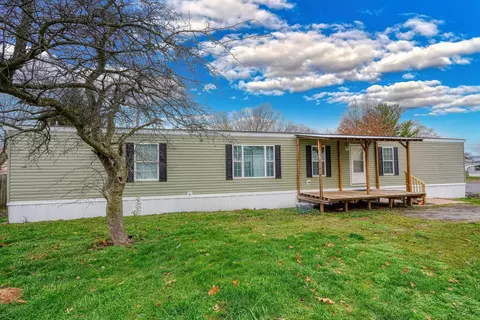15 Tomahawk Circle Cir, Chillicothe, OH 45601