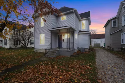 157 E Main St, Shelby, OH 44875