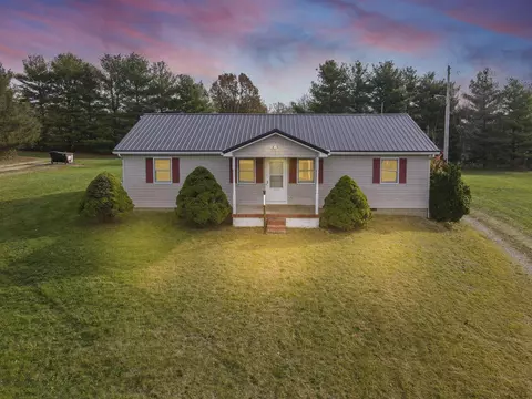 9416 Baker Rd SW, Stoutsville, OH 43154