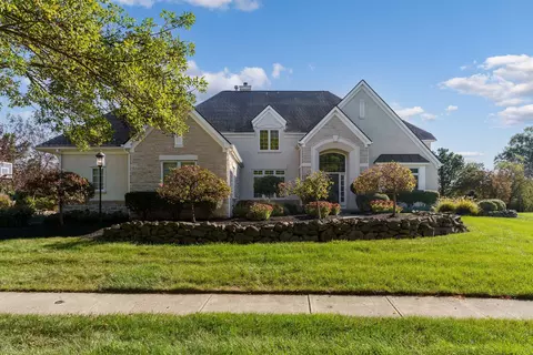 Exterior - 6988 Ballantrae Loop, Dublin, OH 43016 photo 1 of 11
