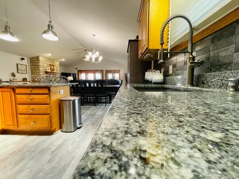 383 Baldwin Dr, Howard, OH 43028 photo 8
