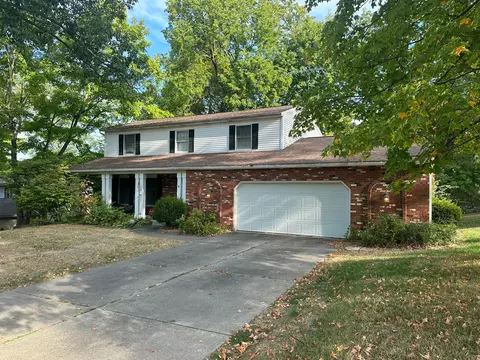 1870 Cedar Cir, Heath, OH 43056