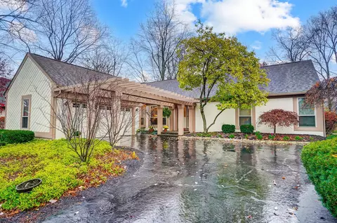 1165 Worthington Heights Blvd, Columbus, OH 43235