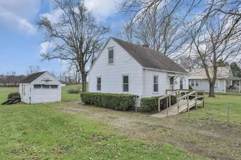 2020 Coffman Rd, Newark, OH 43055