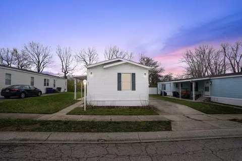 441 Shenandoah Valley Dr, Columbus, OH 43207