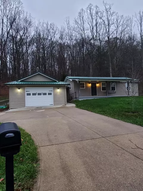 744 State Route 551, Waverly, OH 45690