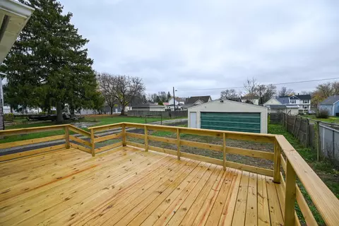 Exterior - 209 Wallace St, Marion, OH 43302 photo 7 of 13
