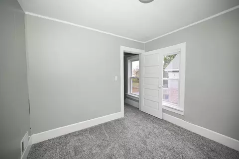 Bedroom - 209 Wallace St, Marion, OH 43302 photo 2 of 6