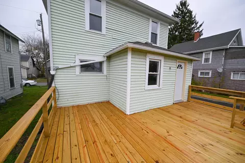 Exterior - 209 Wallace St, Marion, OH 43302 photo 6 of 13