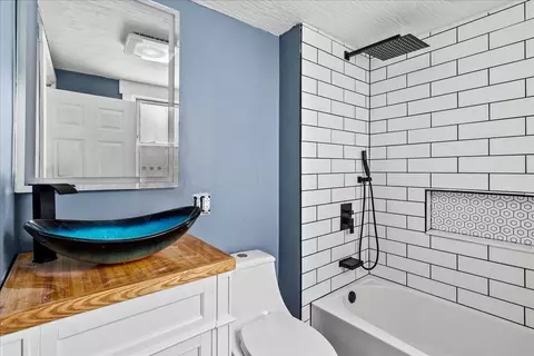 Bath - 6377 Main St, Mingo, OH 43047 photo 2 of 2