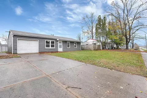 533 Seneca Dr, Newark, OH 43055