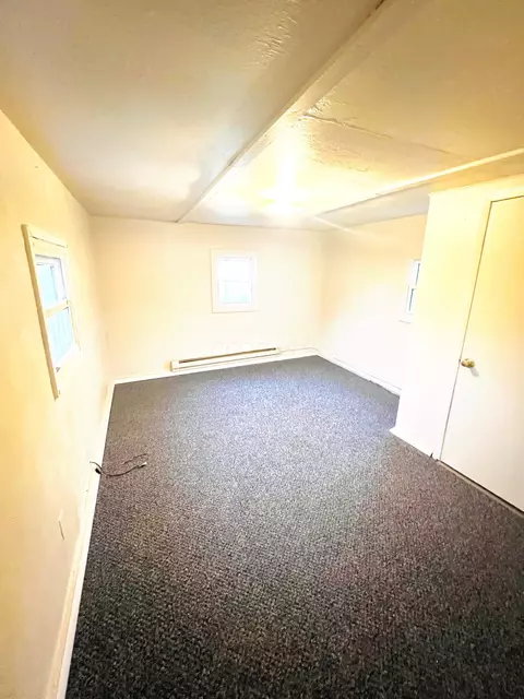 Bedroom - 331 S Maple St, Lancaster, OH 43130 photo 1 of 2