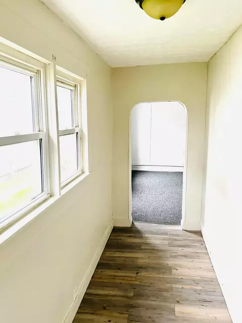 Entry Way - 331 S Maple St, Lancaster, OH 43130 photo 1 of 1