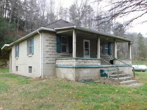 26814 Wild Cat Rd, Rockbridge, OH 43149
