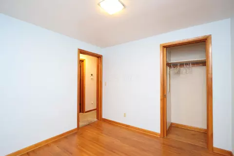 Bedroom - 1251 E Walker Ave, Mansfield, OH 44905 photo 6 of 6