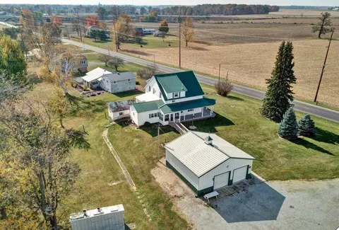 1890 Tiffin Rd, Bucyrus, OH 44820