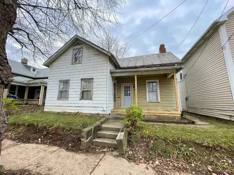 232 E Central Ave, Delaware, OH 43015