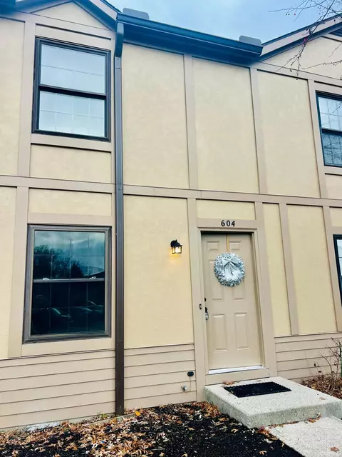 604 Mawyer Dr #129, Columbus, OH 43085