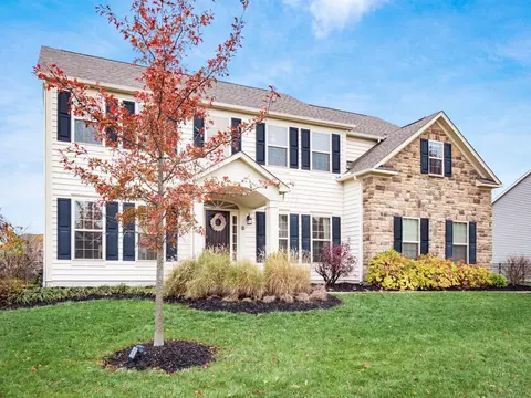 1905 Southchase Ct, Grove City, OH 43123