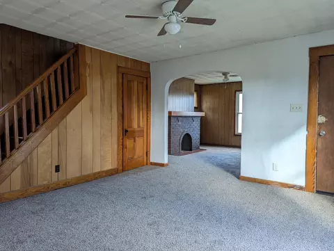 Living - 1723 Warder St, Springfield, OH 45503 photo 1 of 8