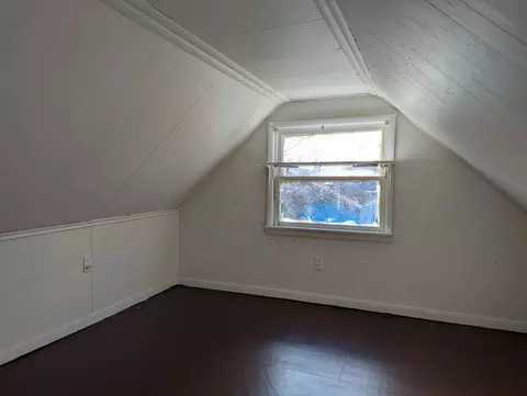 Bedroom - 1723 Warder St, Springfield, OH 45503 photo 3 of 4