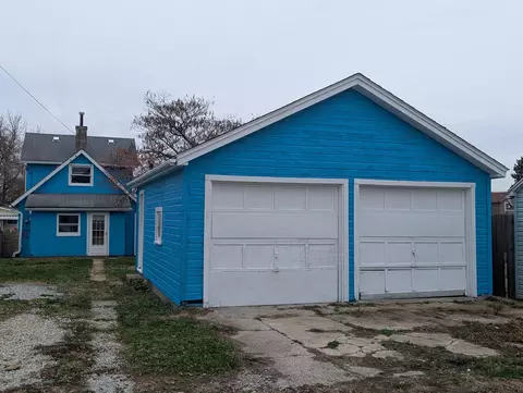 Exterior - 1723 Warder St, Springfield, OH 45503 photo 3 of 4
