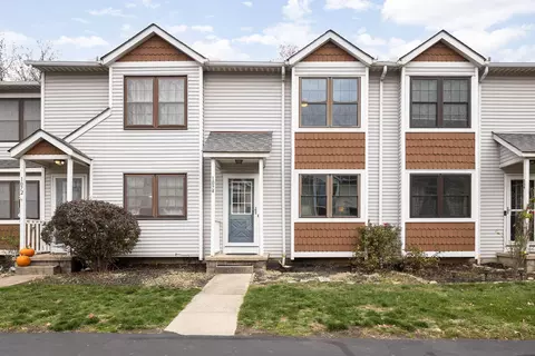 1074 Philadelphia Dr #15C, Westerville, OH 43081