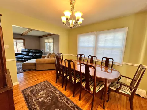 Dining - 1739 Winding Trl, Springfield, OH 45503 photo 2 of 2
