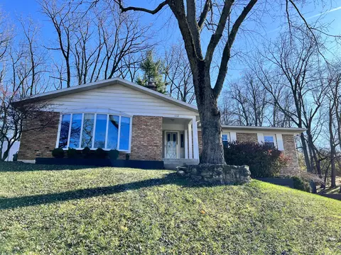 Exterior - 1739 Winding Trl, Springfield, OH 45503 photo 23 of 25