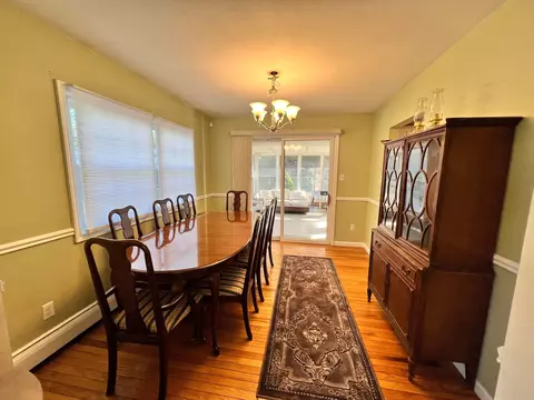 Dining - 1739 Winding Trl, Springfield, OH 45503 photo 1 of 2