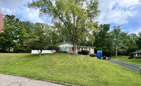 Exterior - 1739 Winding Trl, Springfield, OH 45503 photo 20 of 25