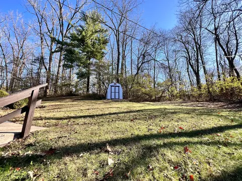 Exterior - 1739 Winding Trl, Springfield, OH 45503 photo 17 of 25