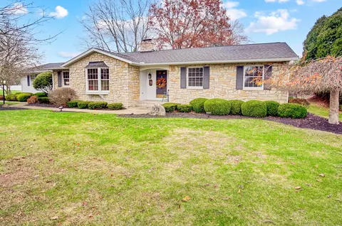 175 E Highland Dr, Zanesville, OH 43701