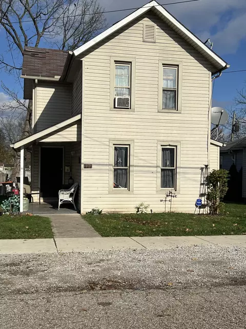 229 Selby St, Newark, OH 43055