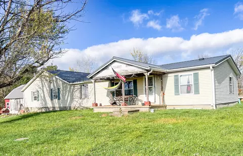 7606 Co Rd 26, Somerset, OH 43783