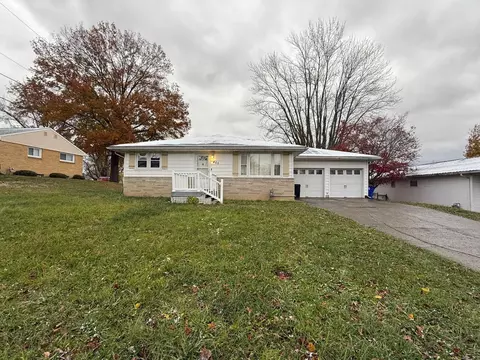465 Willow Ln, Chillicothe, OH 45601