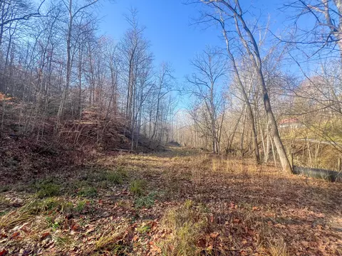 601 Fairgreens Rd, Jackson, OH 45640 photo 9