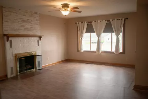 222 S Quarry St, Bainbridge, OH 45612