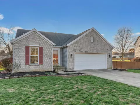 1203 Deer Path Ct, Grove City, OH 43123