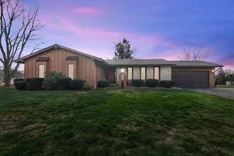 4907 Dellen Rd, Groveport, OH 43125