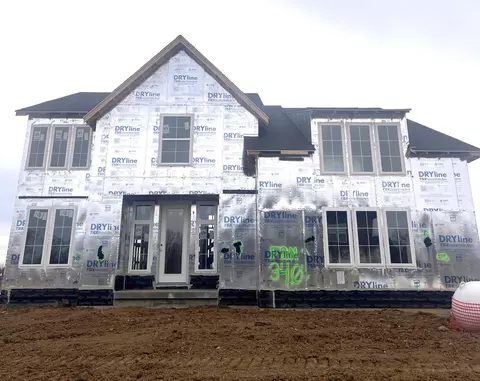 1303 Blueberry Cv, Grove City, OH 43123