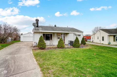 1869 Chatham Pl, Springfield, OH 45505 photo 3