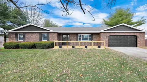 9075 Somerset Rd, Thornville, OH 43076