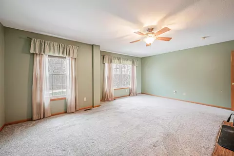 Living - 2749 Berringer Rd, Waldo, OH 43356 photo 3 of 9