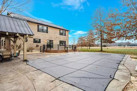 Exterior - 2749 Berringer Rd, Waldo, OH 43356 photo 8 of 16