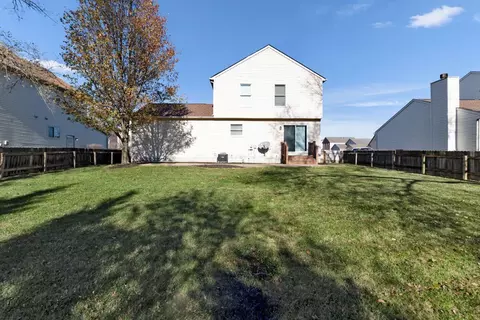 Exterior - 1077 Insco Loop, Blacklick, OH 43004 photo 7 of 11