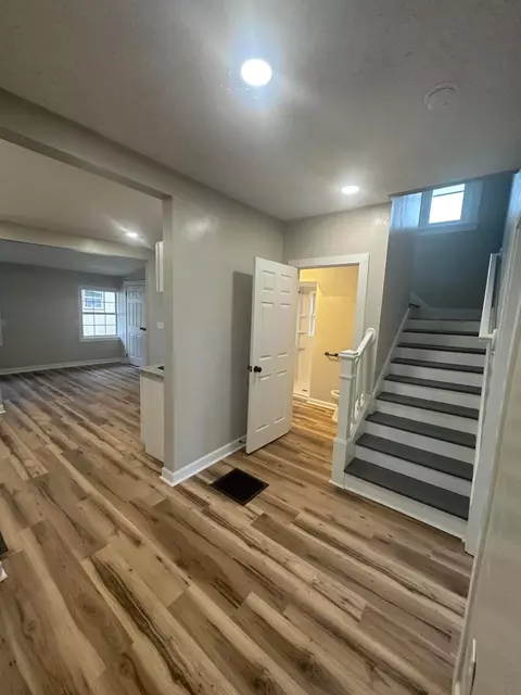 Entry Way - 303 Watt St, Circleville, OH 43113 photo 1 of 2