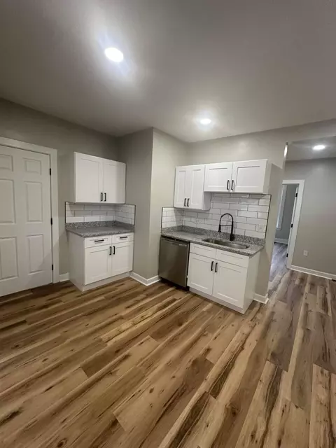 Kitchen - 303 Watt St, Circleville, OH 43113 photo 1 of 2
