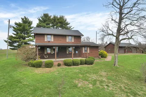 6725 White Chapel Rd SE, Heath, OH 43056