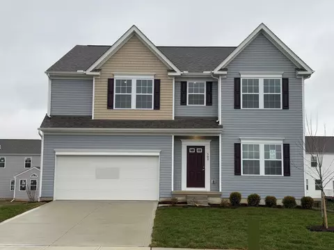 508 Walker Pointe Dr, Commercial Point, OH 43116